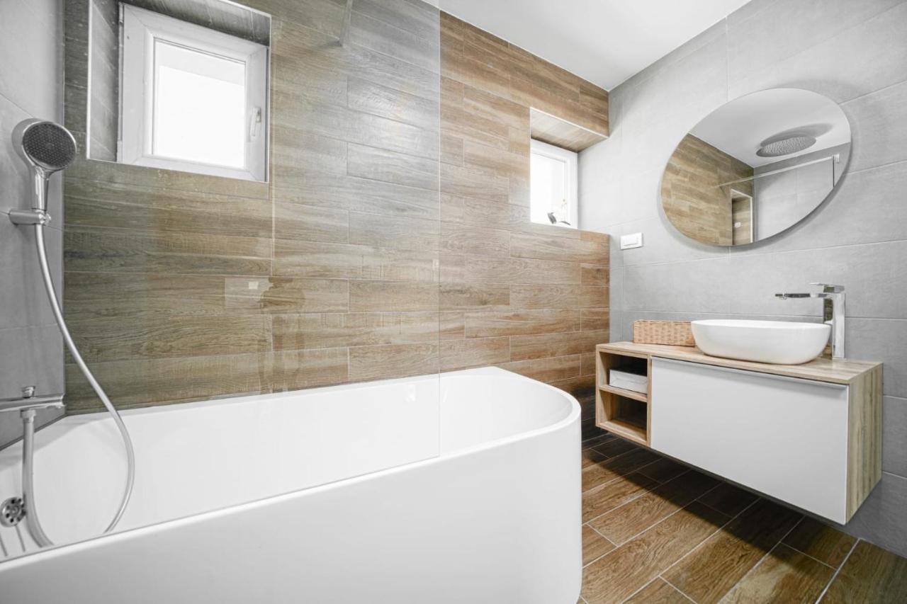 Pina Tourist Apartments Vodice Ngoại thất bức ảnh